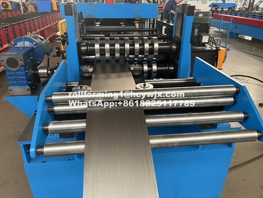 CE larghezza regolabile Cz Purlin Roll Forming Machine 2-15m/min Velocità