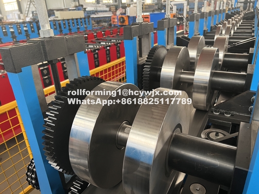 CE larghezza regolabile Cz Purlin Roll Forming Machine 2-15m/min Velocità