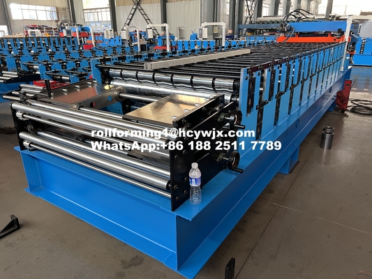 Macchina per la formazione di rotoli a freddo a doppio strato con profilo C15 e TR10-113