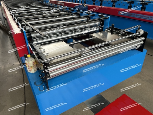 PPGI Materiale GI in acciaio a colori per la macchina per la formazione di rotoli di piastrelle vetrate