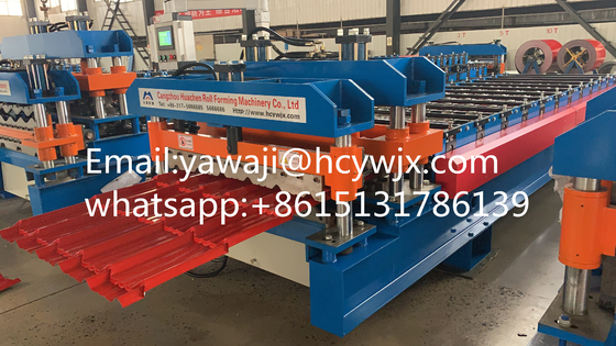 380v Roof Steel Plate Glazed Tile Roll Forming Machine con materiale di taglio CR12