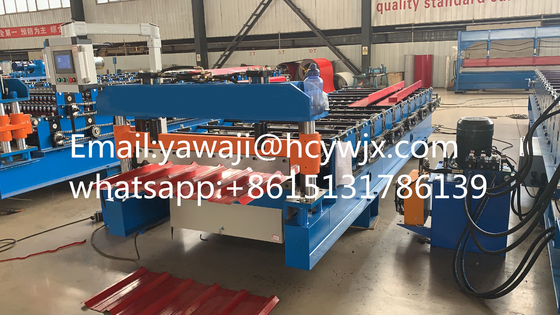 Catena motore Long Span Color Roof Roll Forming Machine con 380v 50Hz 3 fasi di tensione