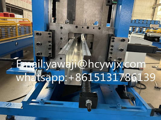Taglio idraulico di acciaio galvanizzato OMEGA Purlin Roll Forming Machine con CE