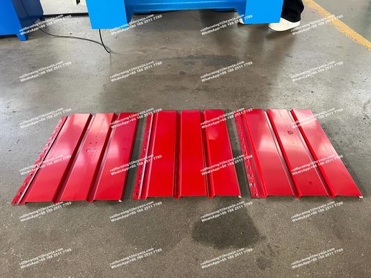 Macchine per la formazione di rotoli di pannelli murali per edifici commerciali in metallo