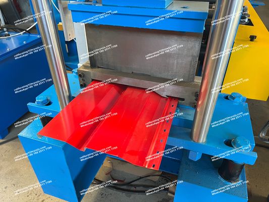 20 Sistema di controllo della stazione a rulli PLC Controllo Cold Steel Roll Forming Machine For Wall