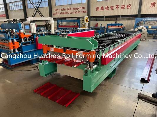 Macchina per la formazione di rotoli di fogli di tetto galvanizzati con velocità di 15 m/min, rulli di raffreddamento e rivestimento in acciaio da 45# e potenza a 3 fasi da 380V 50Hz