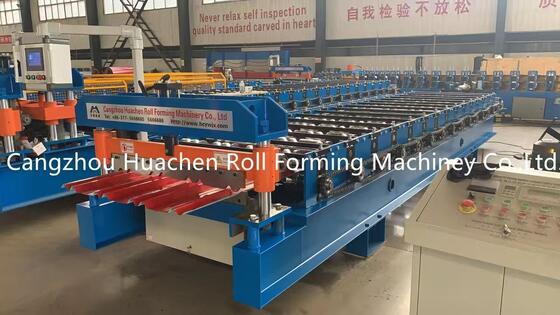 Equipaggiamento per la formazione di lamiere di metallo galvanizzato ad alta velocità 15-20 m/min con macchina per la formazione di lamiere a rotoli di taglio idraulico
