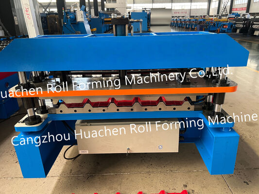 Macchine per la formazione di bobine metalliche per la produzione di piastrelle