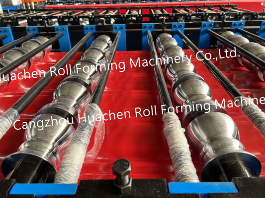 Macchina per la produzione di lamiere di acciaio a zinco per il rivestimento del tetto in metallo con profilati di metallo colorati ondulati vetrate