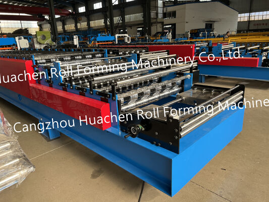 Macchina per la produzione di lamiere di acciaio a zinco per il rivestimento del tetto in metallo con profilati di metallo colorati ondulati vetrate