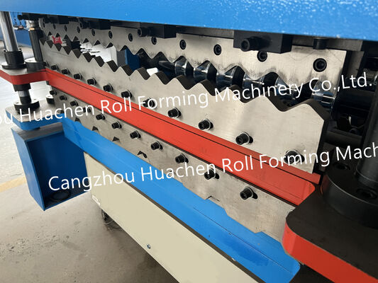 Macchine per la trasformazione di lamiere metalliche, per la trasformazione di pannelli laminati per la parete di coperture in metallo ondulato in lega di alluminio