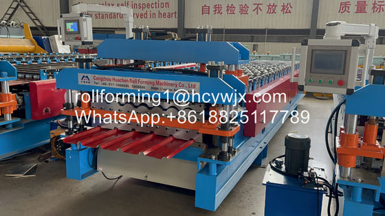 Rotolo automatico del metallo di trasferimento a catena che forma doppio strato della macchina per il tetto