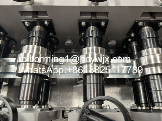 asse di 175mm che sopporta profilo freddo d'acciaio di Omega che forma macchina 380v 50hz 3 fasi