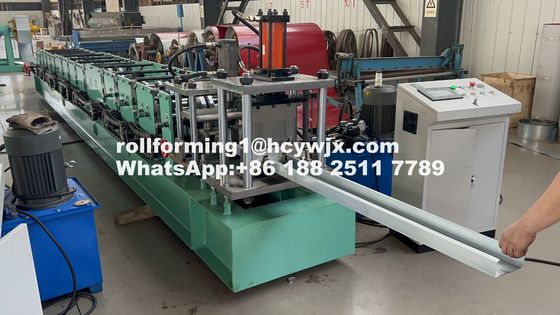Azionamento a catena 1,2 mm Cz Purlin Roll Forming Machine Efficiente