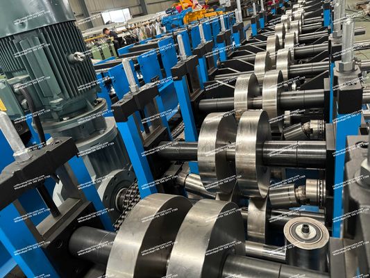 CZU M4Z/M4C Purlins Roll Forming Machine Un clic per modificare le dimensioni del profilo