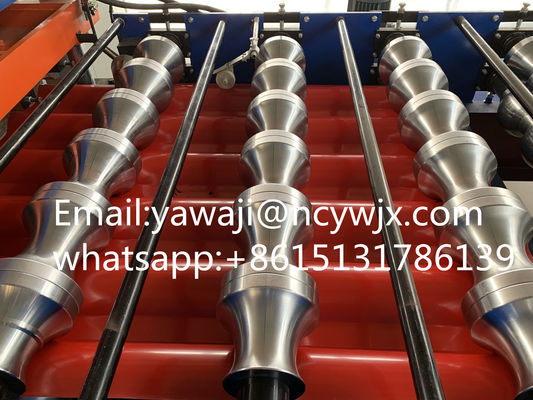 Macchina per la fabbricazione di piastrelle di porcellana