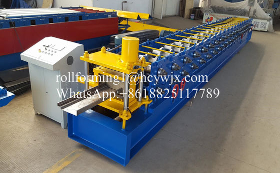 Struttura di porta d'acciaio dello SpA 0.8mm della struttura della finestra del metallo che fa macchina