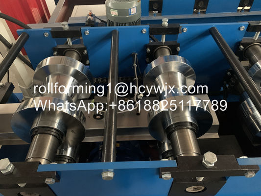 Spessore galvanizzato Ridge Cap Roll Former del tetto 1.5mm del metallo